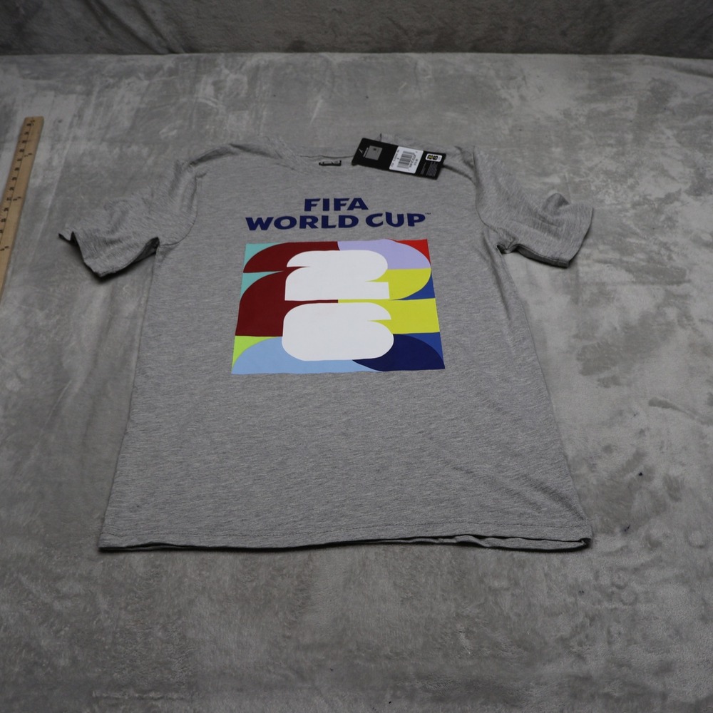 FIFA World Cup 2026 Shirt Mens Small Gray Football Graphic Tee Fan Gear $20 NEW